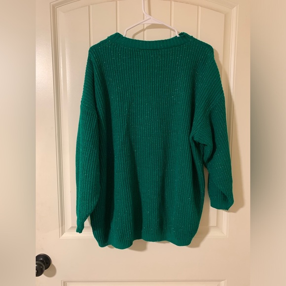 🍂Women’s green and sparkly sweater - Picture 2 of 3